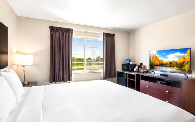 Boarders Inn & Suites by Cobblestone Hotels - Shawano