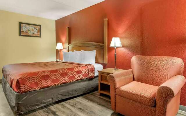 Super 8 by Wyndham Perrysburg/Toledo