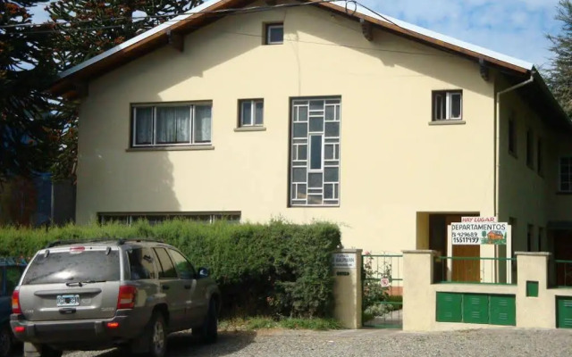 Familia Baumann Apartments