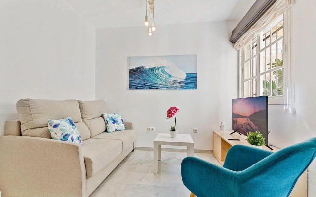 Apartamento con patio a 1 minuto de la playa
