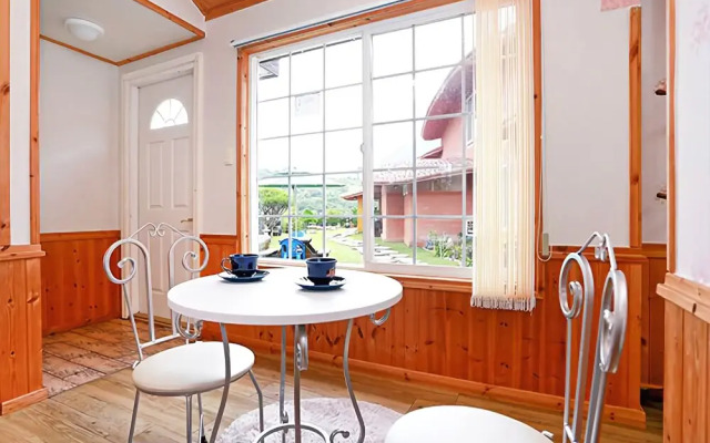 Hapcheon Lake Red Clay Pension