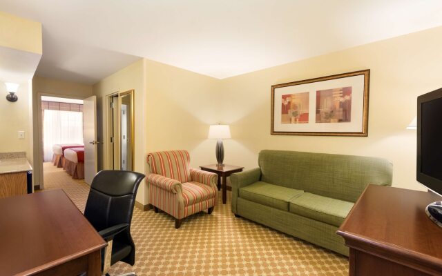 Country Inn & Suites by Radisson, Covington, LA