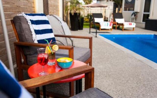 Ahuru Bed and Breakfast