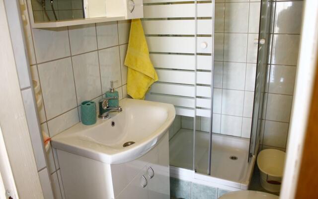 Almond - A2(4+2) in Vir