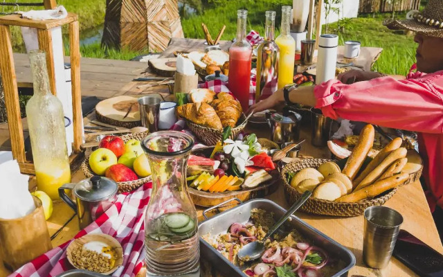 Green Land Bubble Glamping