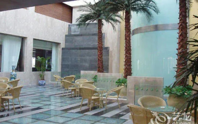 Yantai Shuntai Hotel