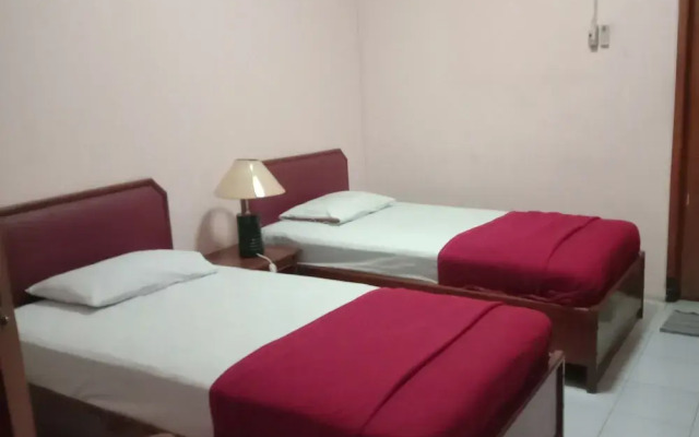 OYO 1751 Hotel Trihadhi