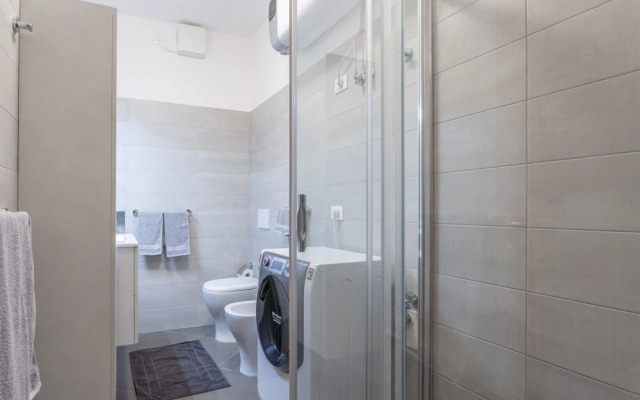 Udine Palazzo d'Aronco Modern Apartment