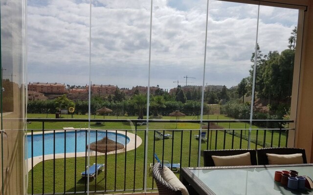 Sunny, Quiet And Spacious Apartment Nearby The Sea