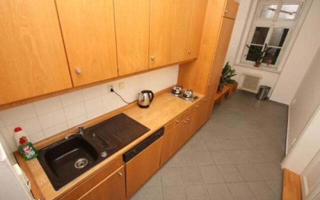Charles Square Hostel
