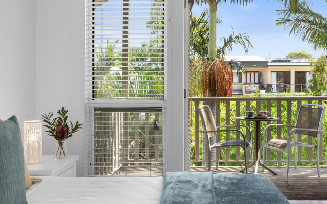 Noosa Outrigger Beach Resort