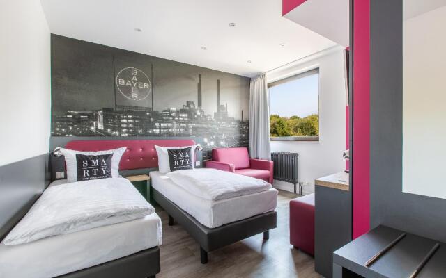 SMARTY Leichlingen-Cologne Hotel Boardinghouse