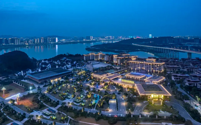 Country Garden Phoenix Hotel Nanchong