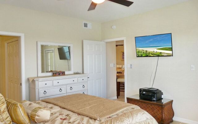 670 Club Marco Circle, Unit 102