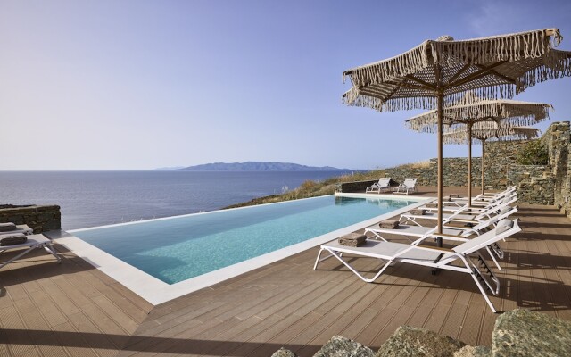 Ianemi Suites by K4 Kythnos