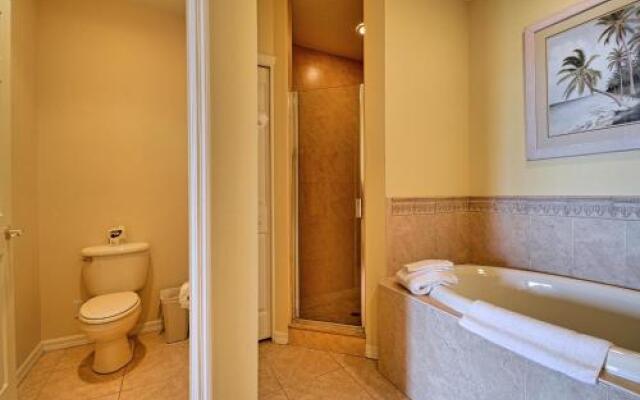 Harborview Grande 604