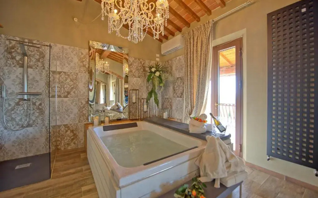 Villa Massimiliano by PosarelliVillas