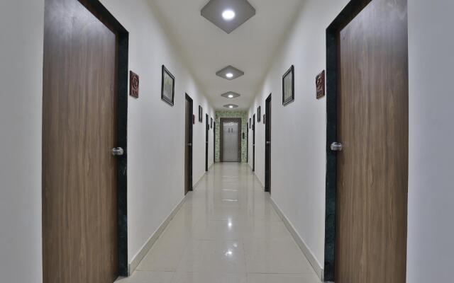 OYO 45328 Athiz Inn Somnath