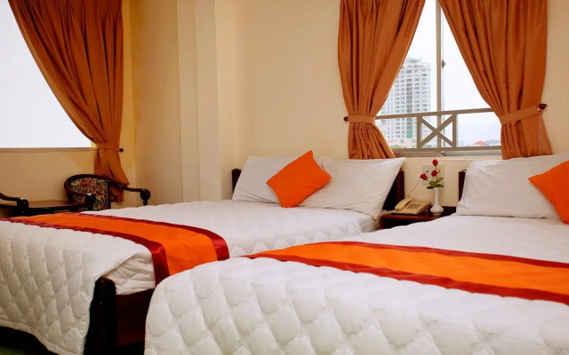 Sunflower Hotel
