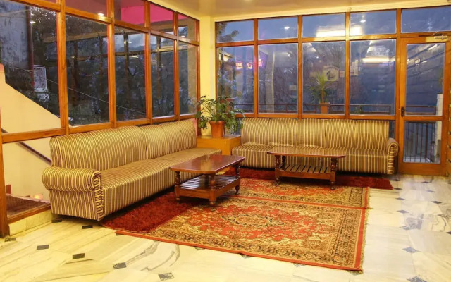 Hotel Happy Home The Lake Paradise