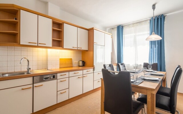 Cozy Apartment in Hopfgarten im Brixental With Parking
