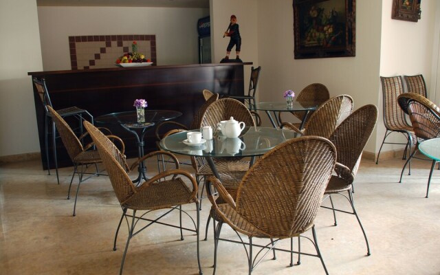 City Suite Aley