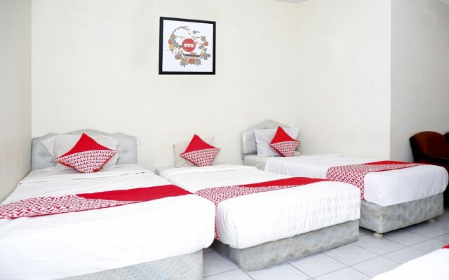 Hotel Pura Puspa Rosa by OYO Rooms