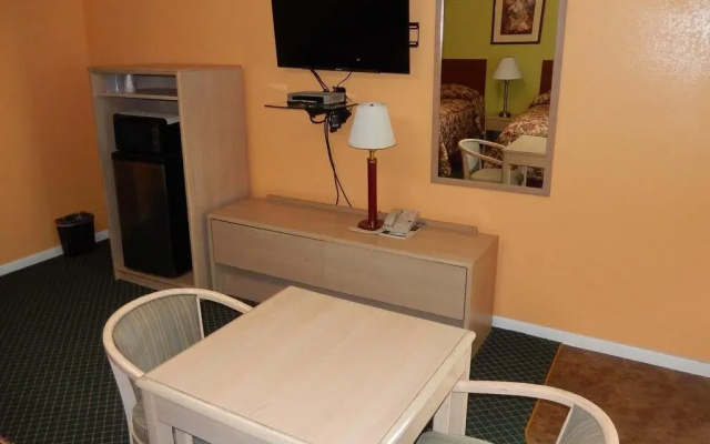 Townsman Motel