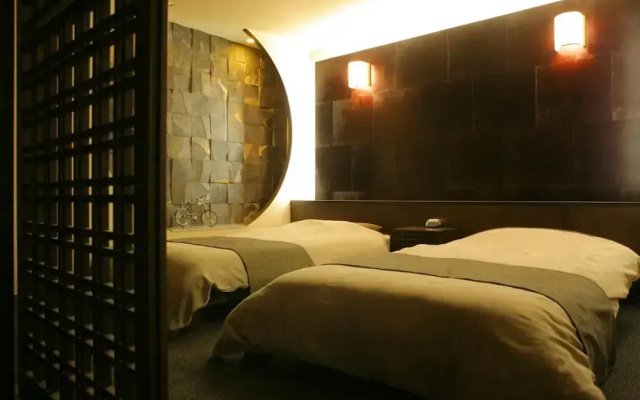 Yamashiro Onsen Ryokan Tatami