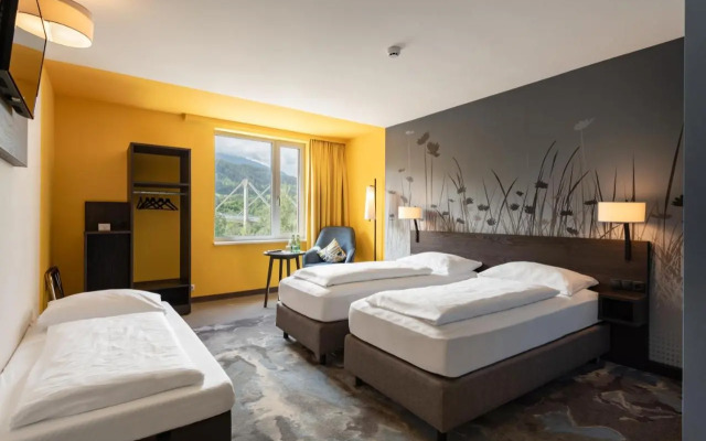 4 Rest Hotel