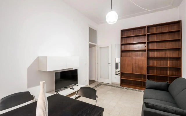 Iflat Mid-Century Modern Vatican Apartment