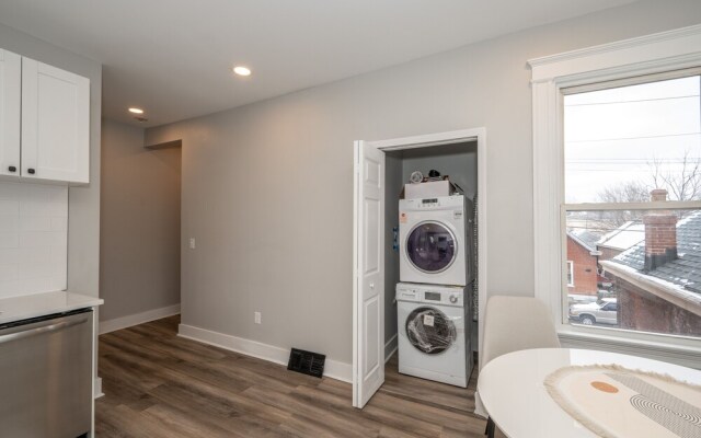 The Luxe Spot Suites