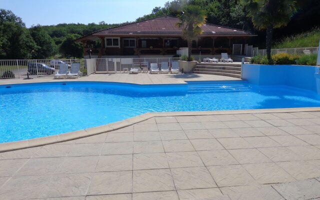 Garden-view Holiday Home Surrounded by Nature