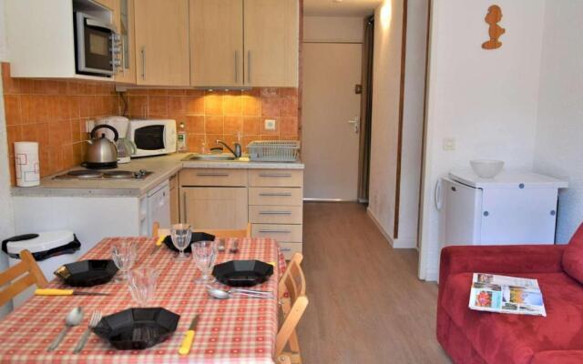 Appartement Risoul, 1 pièce, 4 personnes - FR-1-330-92
