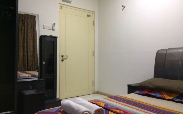 Lawang Suite Basic Roomstay