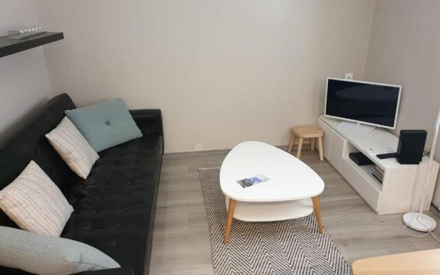 Cosy And Comfortable Studio For 2 In Avignon