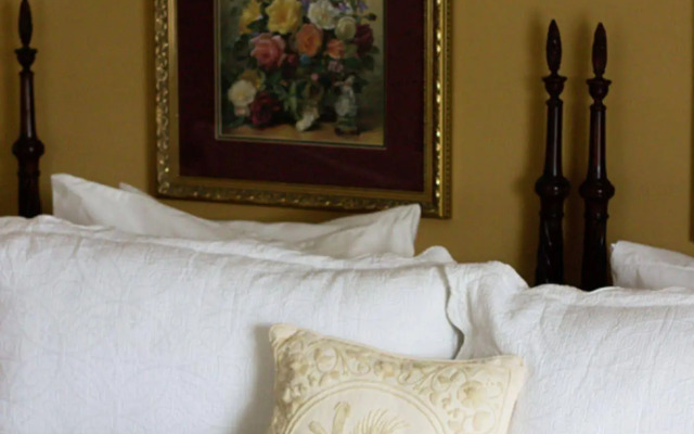 Hill Crest Bed & Breakfast