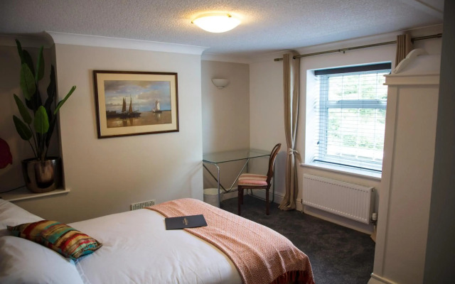 Charlton Kings Hotel