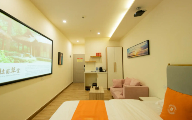 Hausfield Apartment
