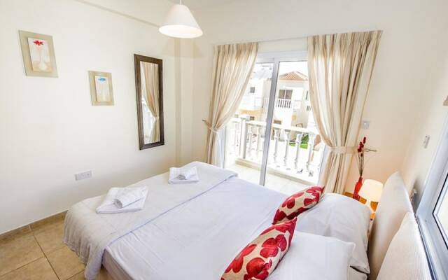 Rent Private Villa 040