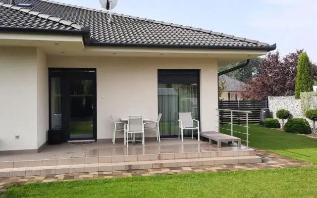 Exkluzív családi ház 5* gyönyörű környezetben!