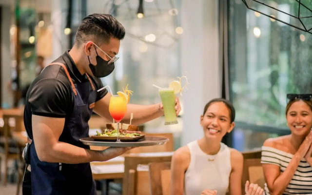 The Henry Hotel Roost Bacolod