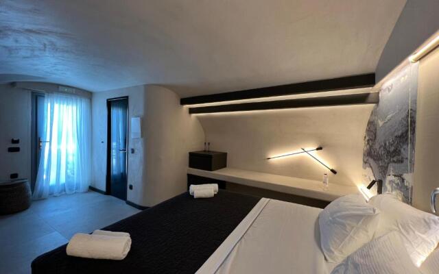 ArmonOia Suites