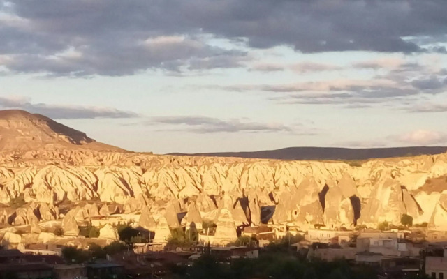 Avlu Cave House