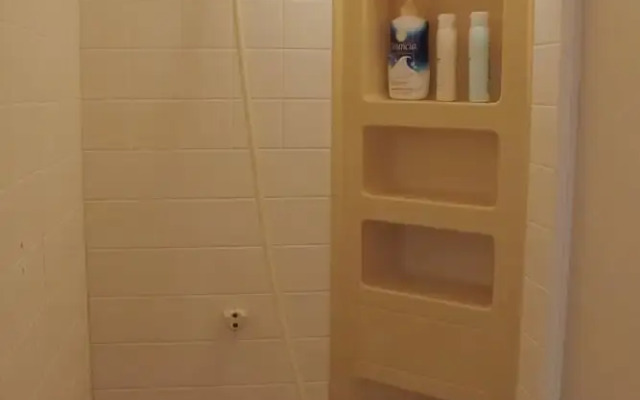 Why Kumano Hostel & Cafe Bar