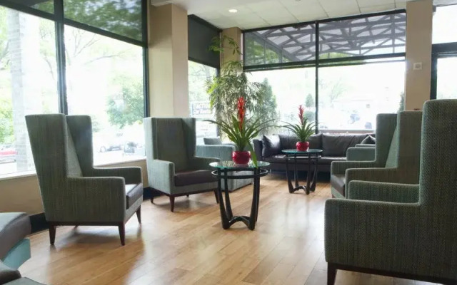 Holiday Inn LaGuardia Airport