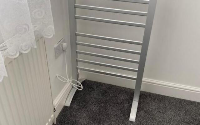 Freddy Corner - Studio Flat
