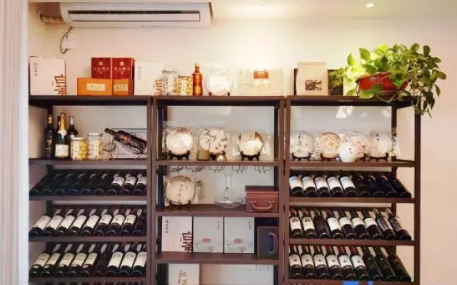 Xinyue Boutique Movie Homestay (Shandong University of Technology)