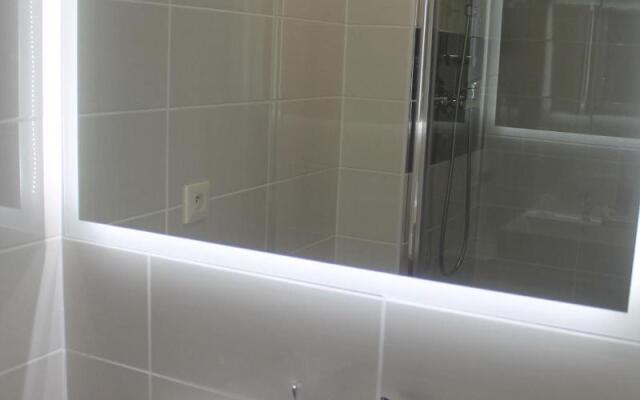 Brit Hotel Confort Manosque Cadarache