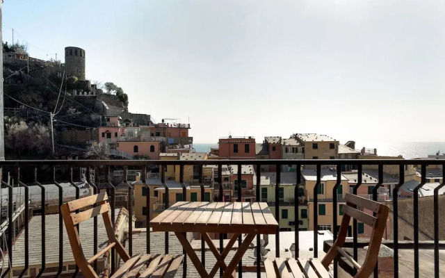 Vernazza Rooms & Apartments